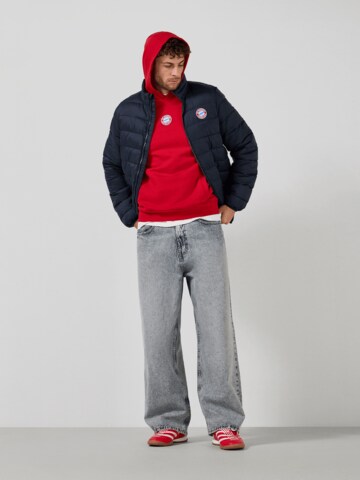 FC BAYERN MÜNCHEN Between-Season Jacket in Blue