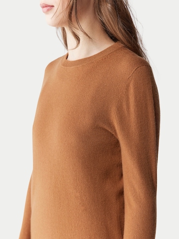 GOBI Cashmere Trui 'Women's Essential Cashmere Crewneck Sweater' in Bruin