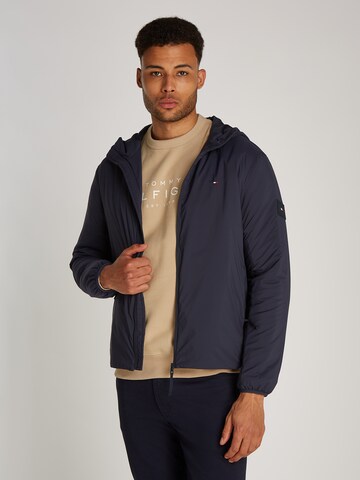 TOMMY HILFIGER Overgangsjakke i blå: forside