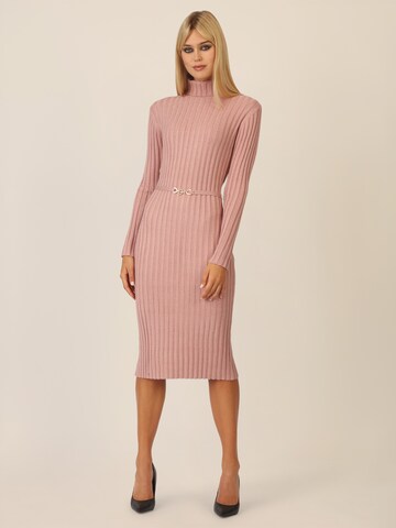APART Knitted dress in Beige