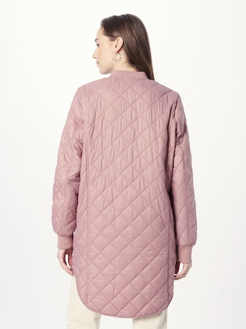 Veste mi-saison 'Hayle' VERO MODA en rose