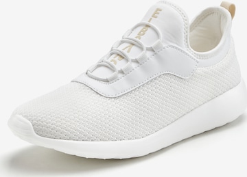 Elbsand Sneakers in White: front