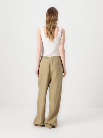 TOMMY HILFIGER Baggy Штаны в Бежевый: сзади