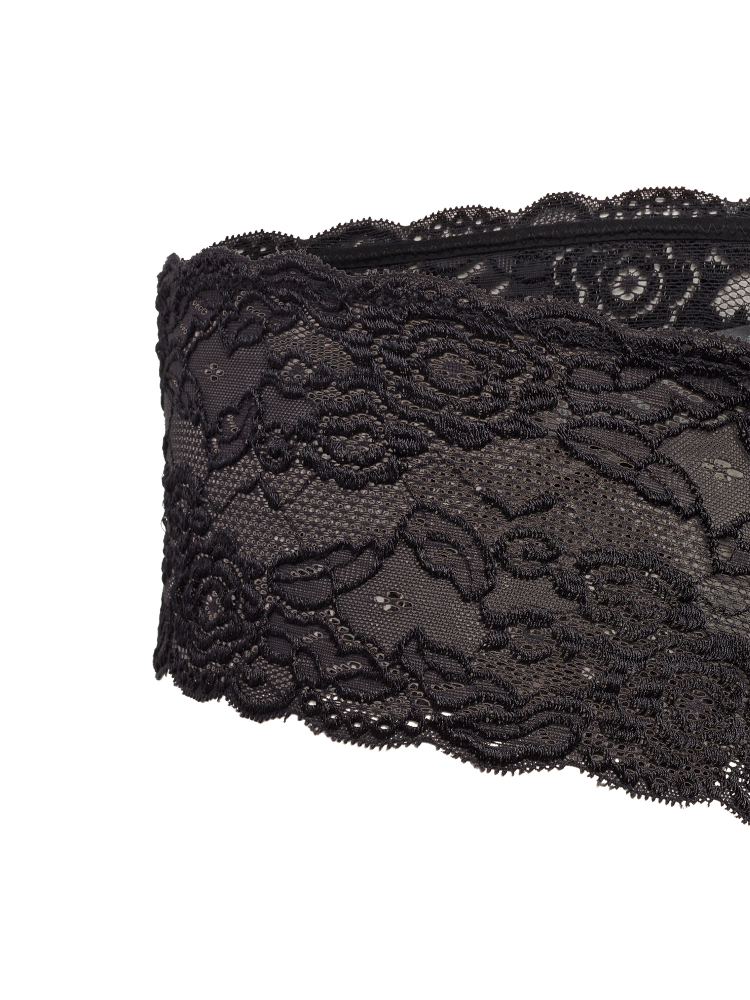 ONLY Carmakoma Regular Boyshorts 'Chloe' in Black