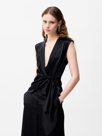 adl Bluse‌‌‌‌‌‌‌‌ in Schwarz