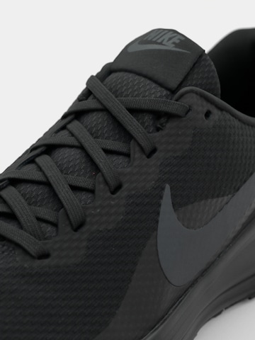 NIKE Springsko 'REVOLUTION 8' i svart