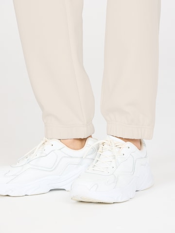 Tapered Pantaloni sport 'Jillnana V2' de la Athlecia pe gri