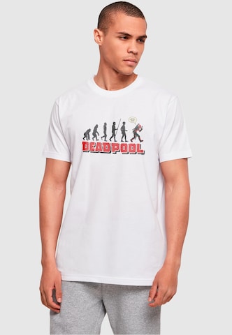 ABSOLUTE CULT Shirt 'Deadpool - Evolution' in Wit: voorkant