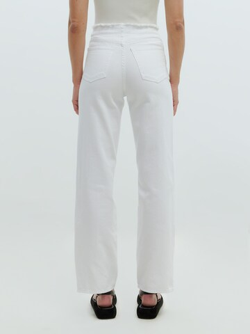 Loosefit Pantalon 'Aya' EDITED en blanc