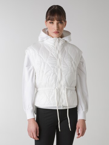 DEHA Vest in White: front