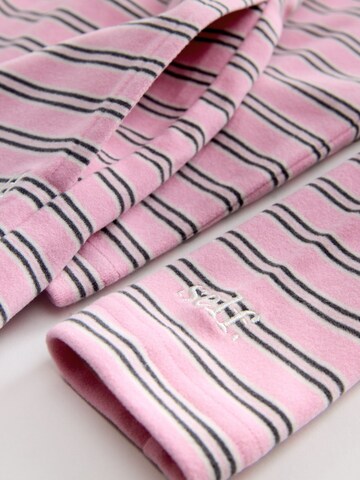 self. Shorty in Pink