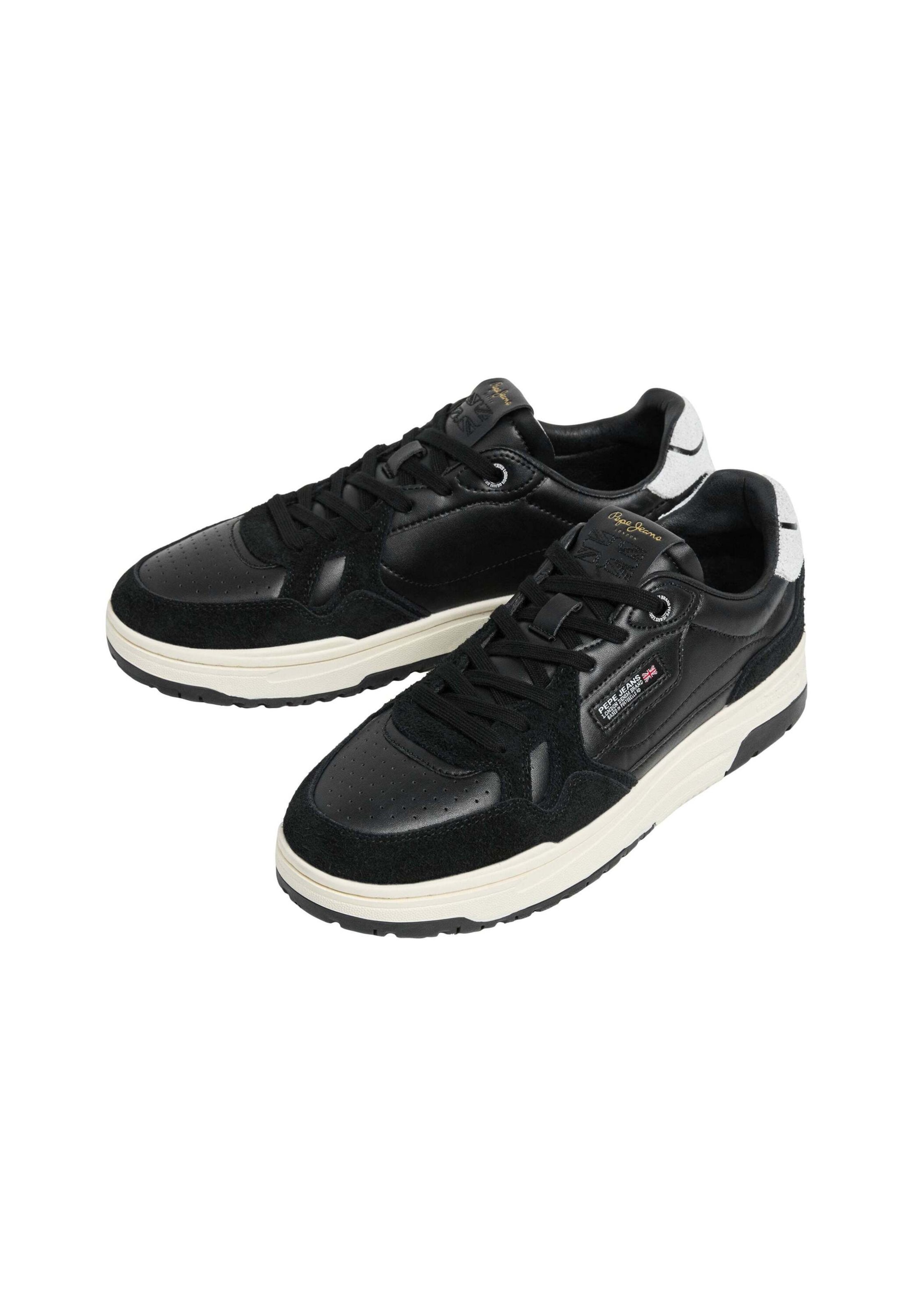 Sneaker bassa 'Chester Medal' di Pepe Jeans in nero