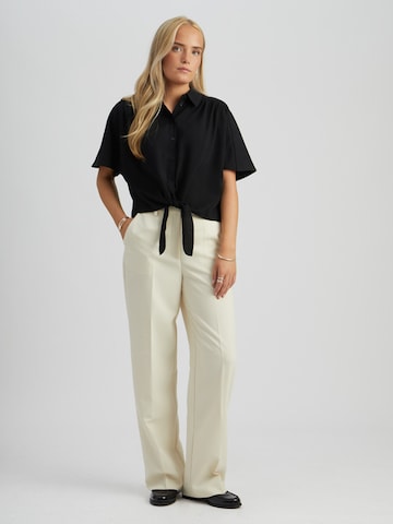 Camicia da donna 'Rosamund' di Peppercorn in nero