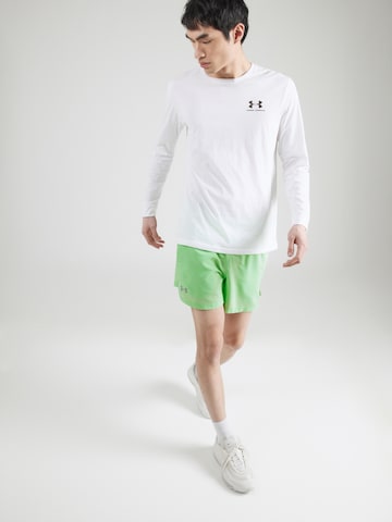 Regular Pantaloni sport 'LAUNCH' de la UNDER ARMOUR pe verde