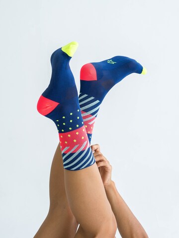 INCYLENCE Athletic Socks 'WILDNESS' in Blue