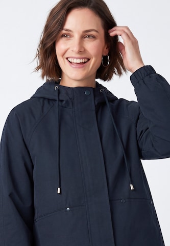 Usha Between-season jacket in Black