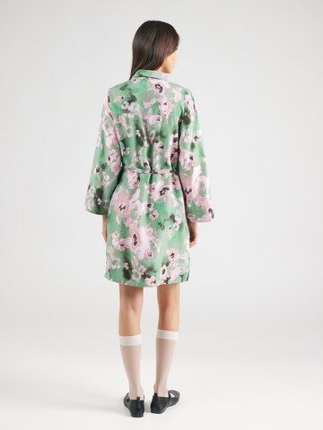 Rochie tip bluză 'YASWINGY' de la YAS pe verde