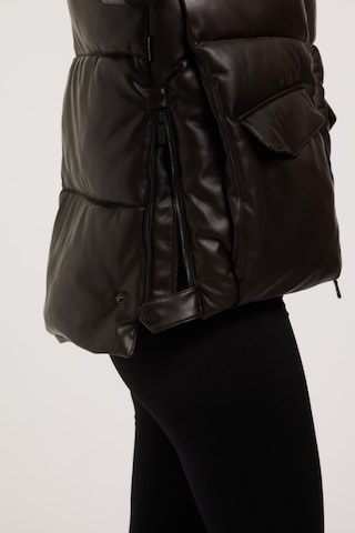 khujo Jacke 'Aurora2' in Braun