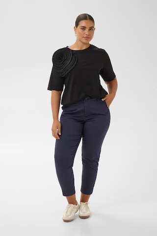 Coupe slim Pantalon 'LEANA' KAFFE CURVE en gris