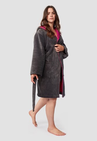 CHIEMSEE Bathrobe short 'Nazare' in Grey