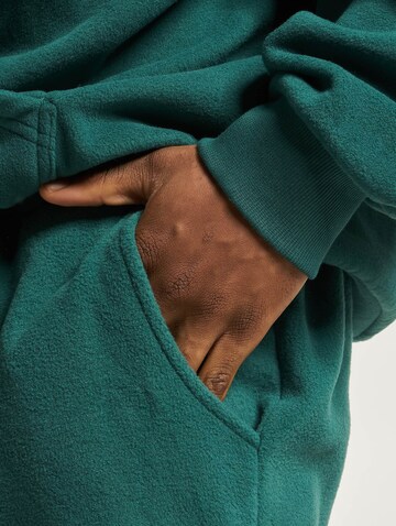 Tapered Pantaloni 'Just Rhyse' di Just Rhyse in verde