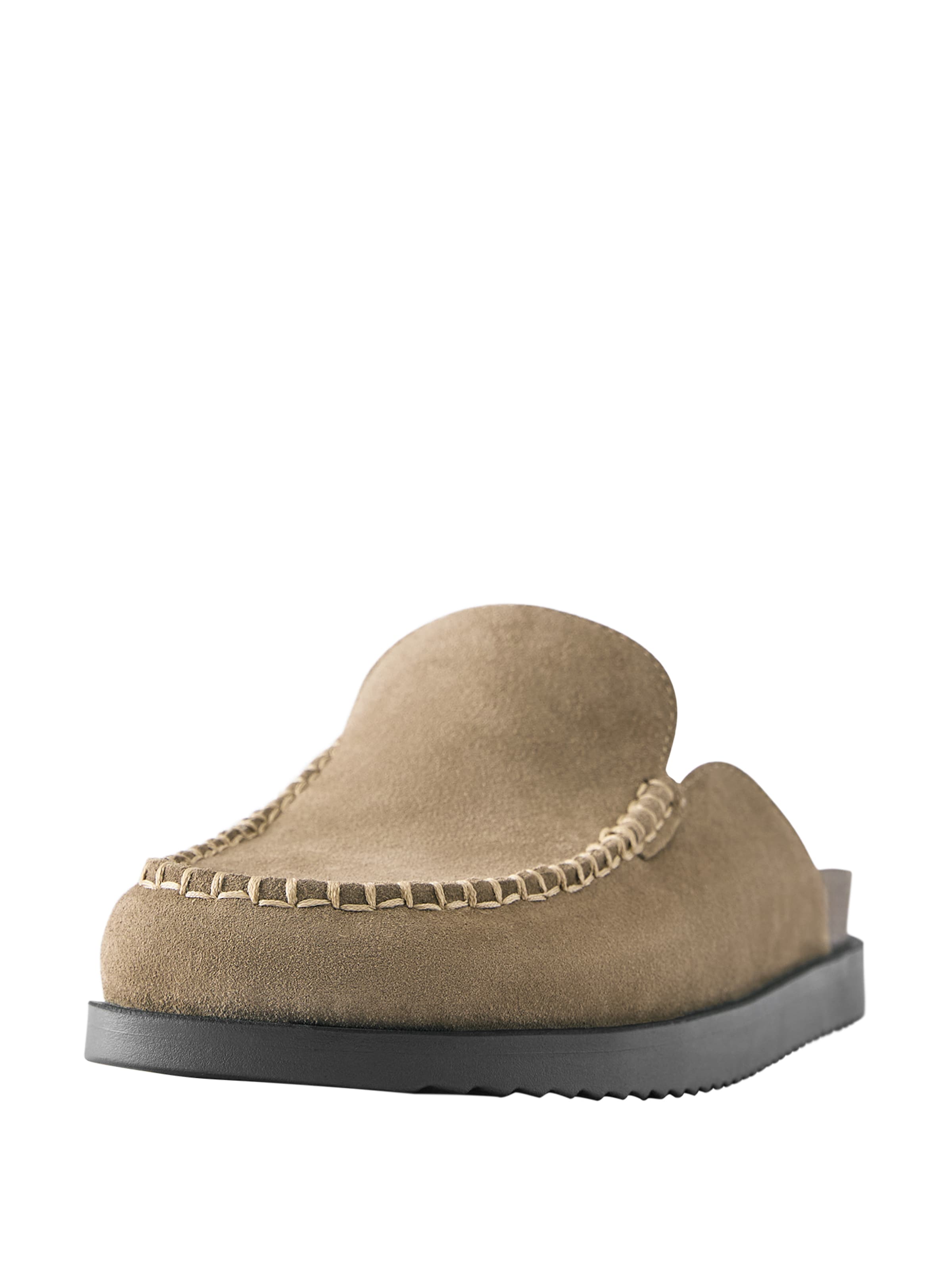 Sabots Pull&Bear en marron : devant