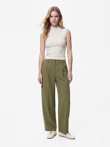 Barrel Pantalon à pince 'PCBosella' PIECES en vert