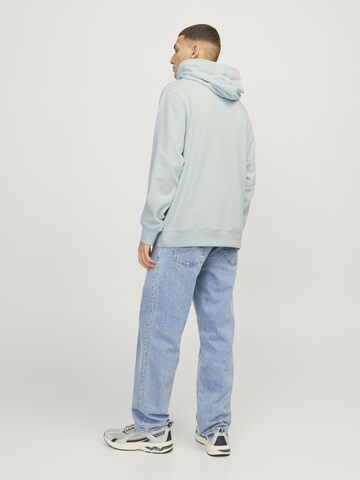 JACK & JONES Sweatshirt in Blau