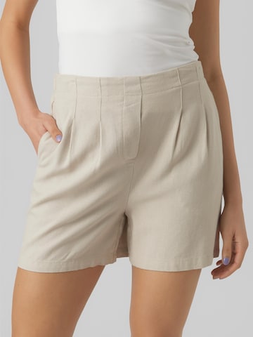 VERO MODA Regular Shorts 'JESMILO' in Beige: predná strana