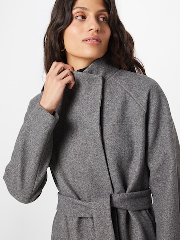 ONLY Between-Seasons Coat 'Emma' in Grey