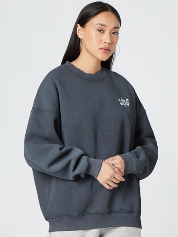 ABOUT YOU x Dardan Sweatshirt 'Jake' in Blue: front