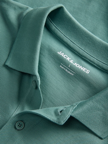 T-Shirt 'JJCOLLEGE' Jack & Jones Plus en bleu