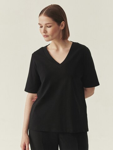 Camicia da donna di TATUUM in nero: frontale