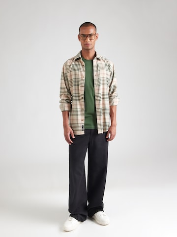 T-Shirt Trendyol en gris