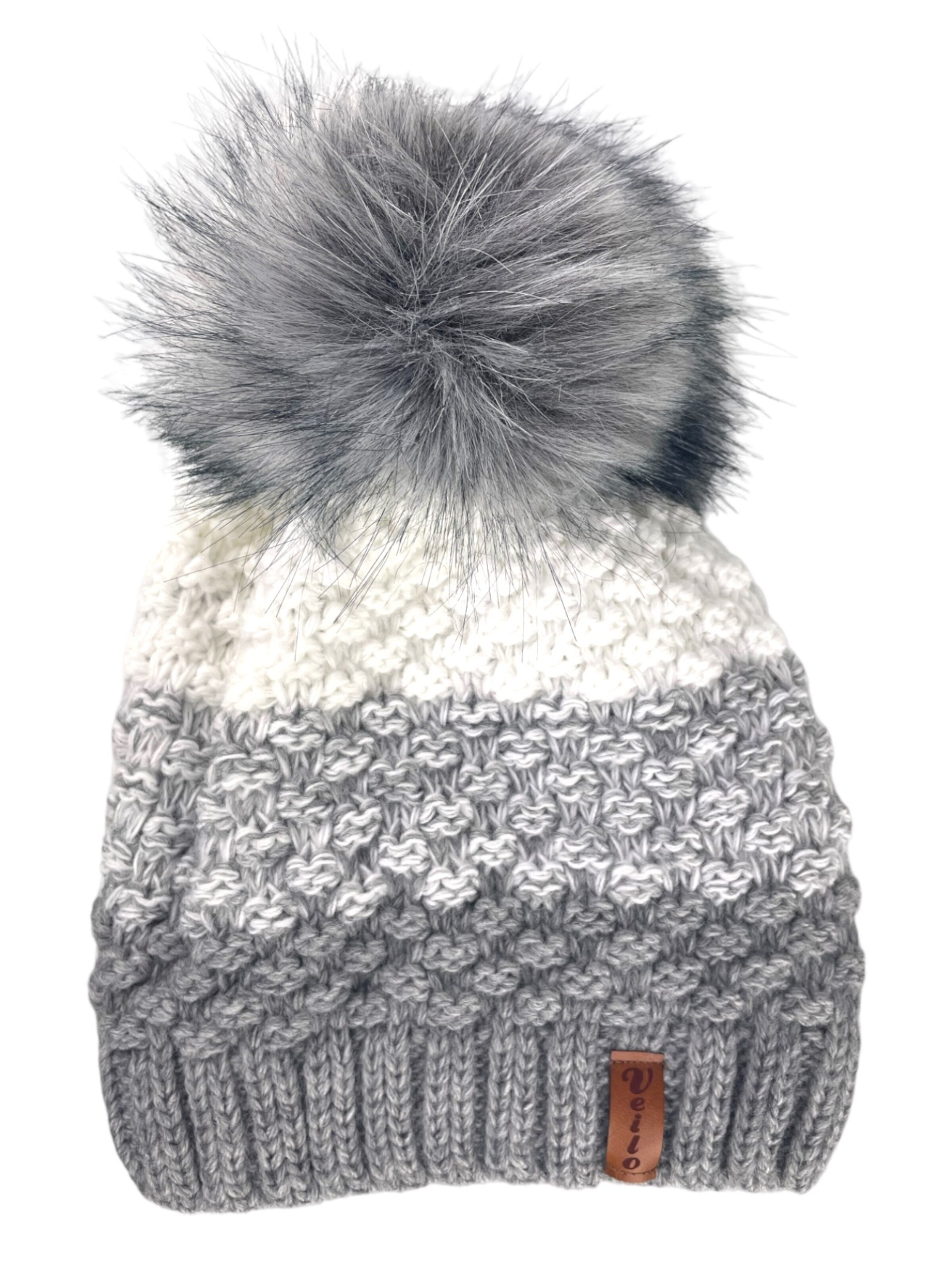 Kumixi Beanie 'Set: Mütze & Loop Schal' in Grey