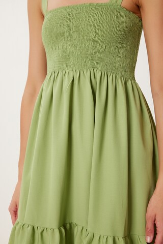 Robe d’été Happiness İstanbul en vert