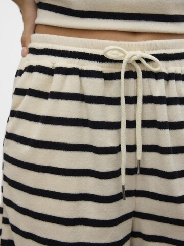 VERO MODA Loosefit Broek 'VMEmeli' in Wit