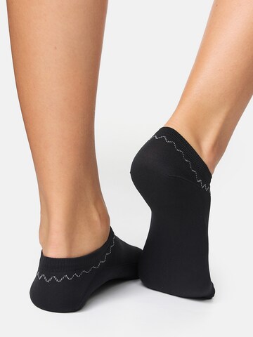 Nur Die Ankle Socks in Black