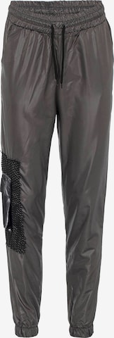 CIPO & BAXX Regular Pants in Grey: front