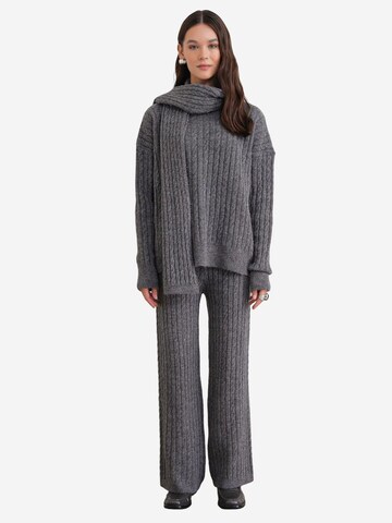 Tenue d'intérieur MixRay en gris : devant