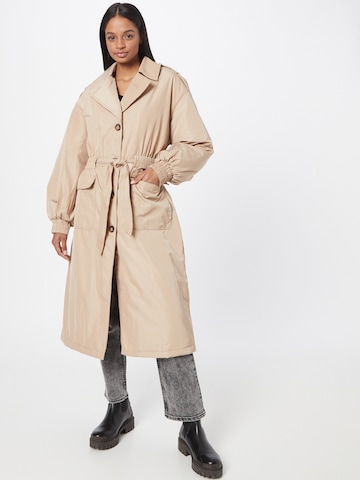 minimum Between-seasons coat in Beige: front