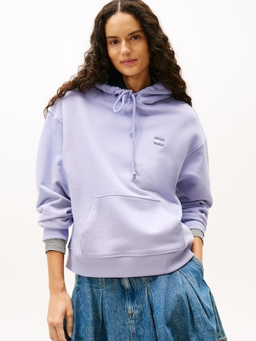 Tommy Jeans Свитшот в Лиловый: спереди