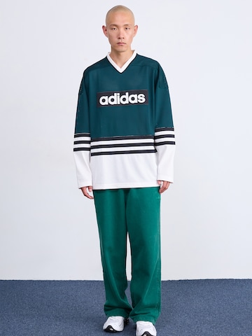 ADIDAS ORIGINALS Bluser & t-shirts i grøn