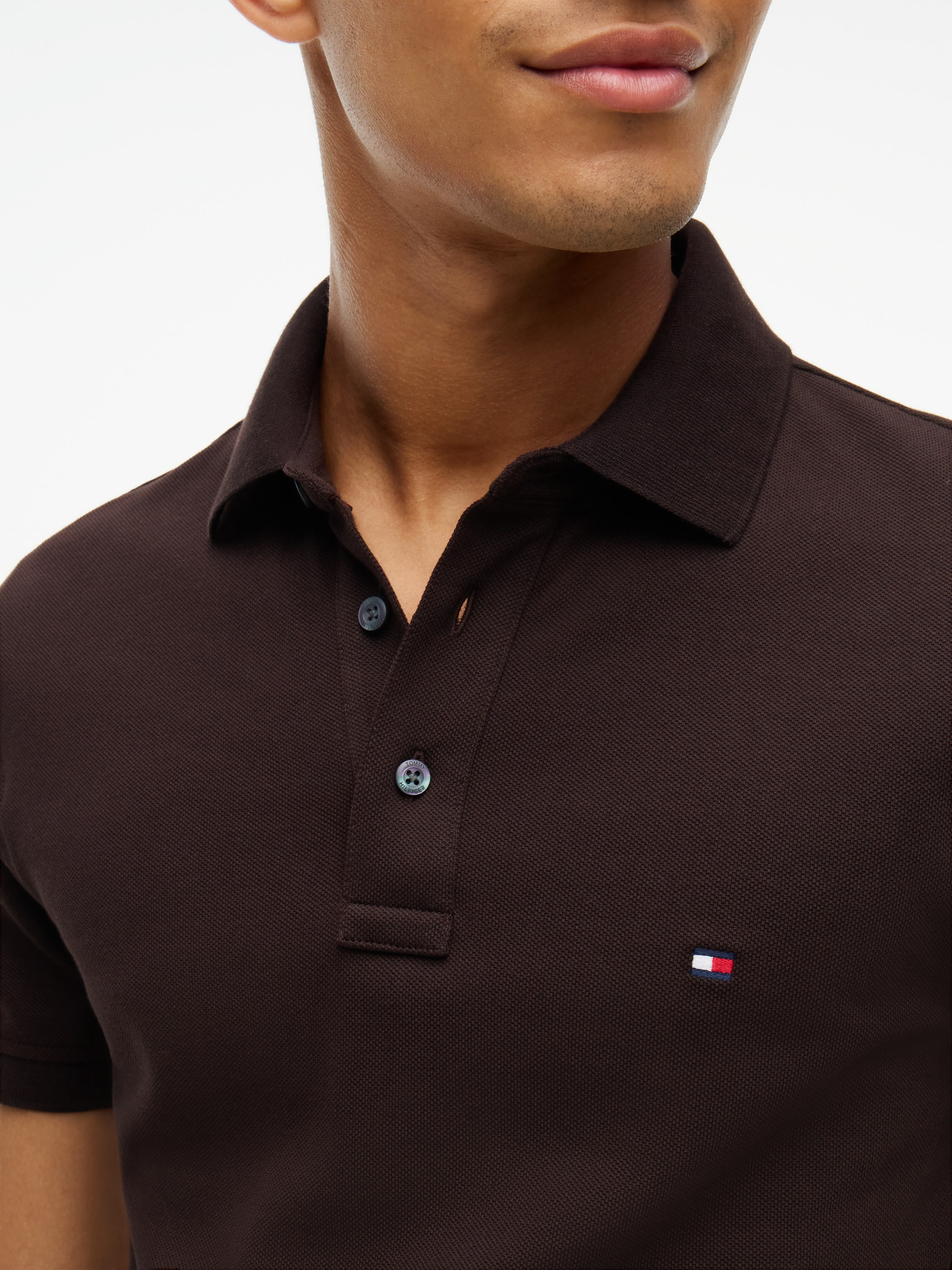 Tricou 'CORE 1985' de la TOMMY HILFIGER pe maro