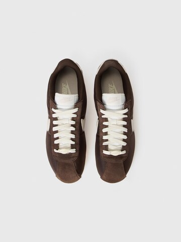 Baskets basses 'Cortez' Nike Sportswear en marron