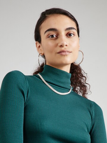 rosemunde T-shirt i grön