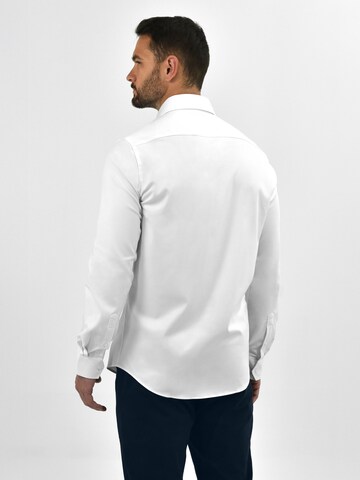 Vercate Slim Fit Businesshemd 'No. 4' in Weiß