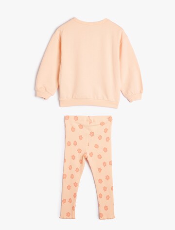 Koton Set in Oranje