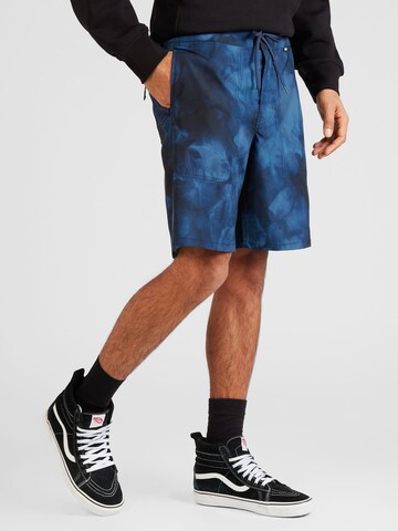 VANS Boardshorts 'VOYAGE' in Blauw: voorkant