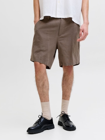 Regular Pantalon chino 'JJPSTAce JJSummer' JACK & JONES en marron : devant